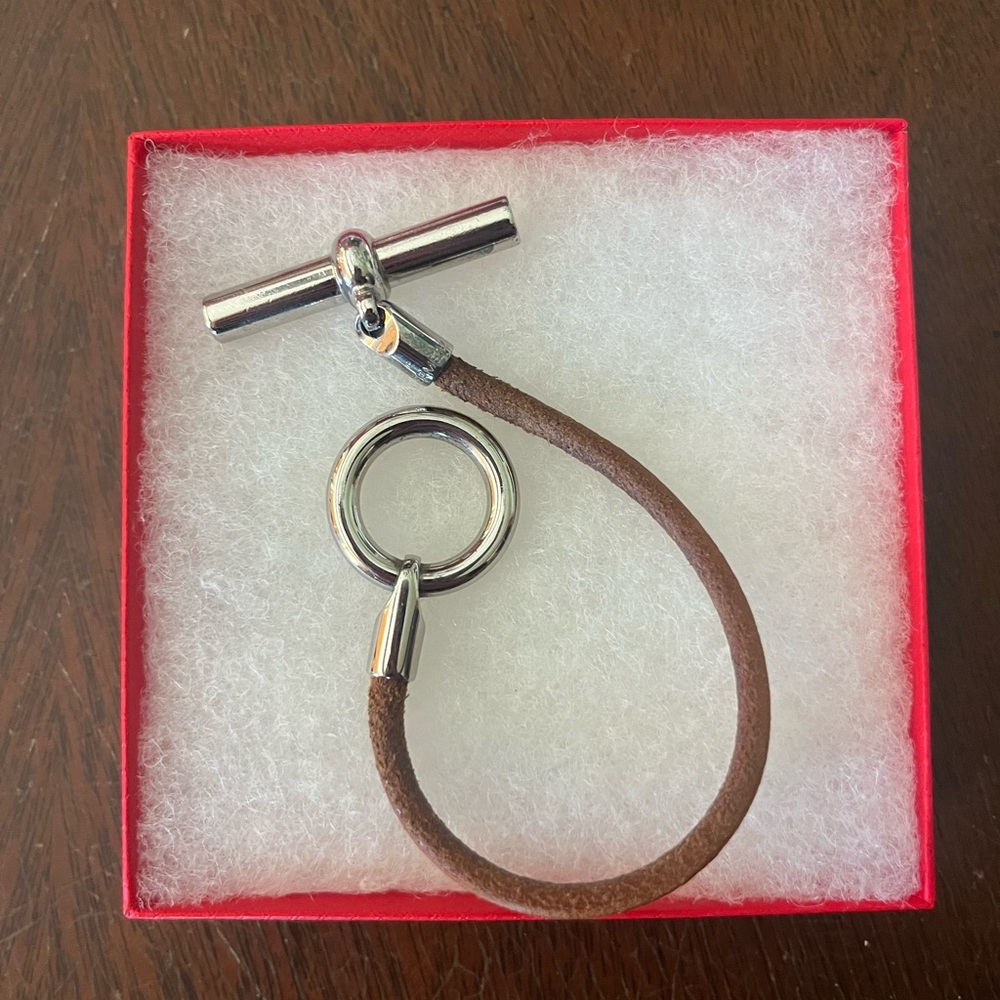 Authentic Hermes Glenan brown leather bracelet.